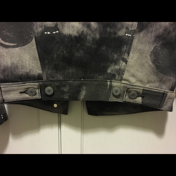 Marc Jacobs Shrunken Denim Jacket - Picture 5 of 5